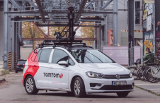 在TomTom有20多年的移动地图工作经验