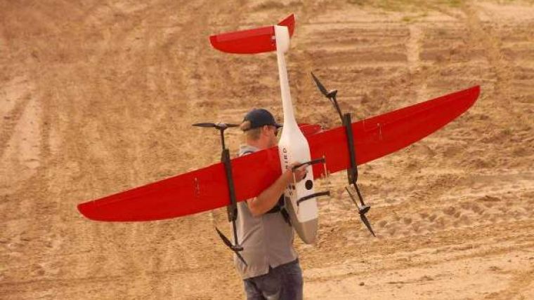Hybrid UAS/UAV: Fixed Wing and Chopper in One Aircraft