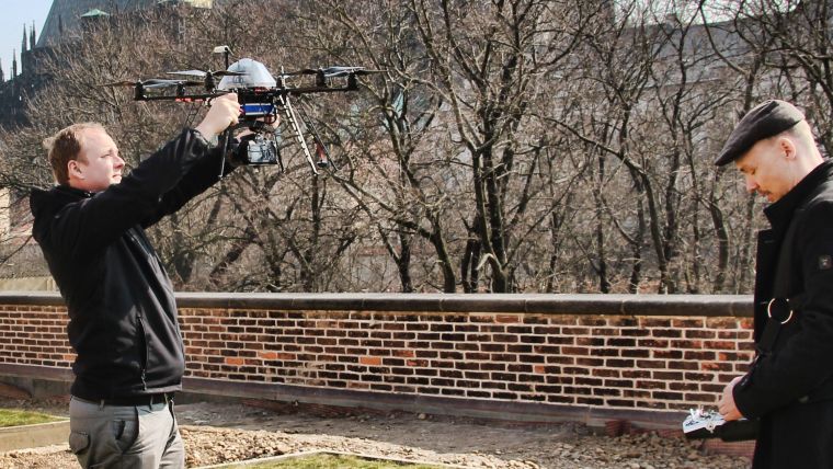Modelling Prague Castle with a UAS