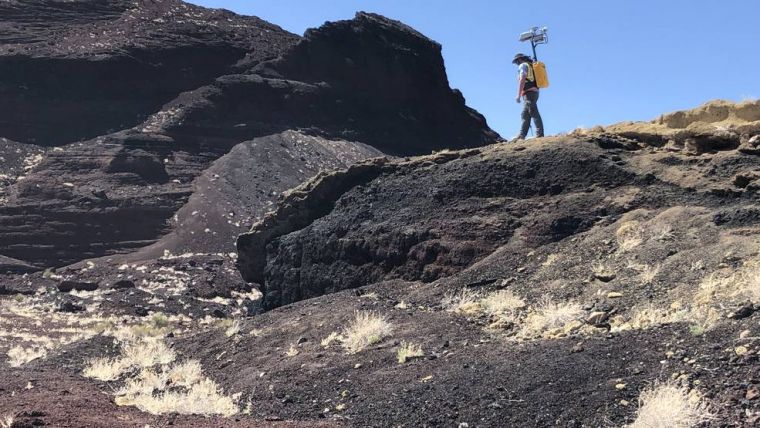 NASA Develops Lidar Backpack Technology for Moon Explorers
