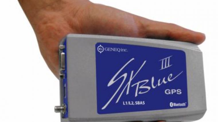 Palm-sized Dual Frequency RTK GPS receiver