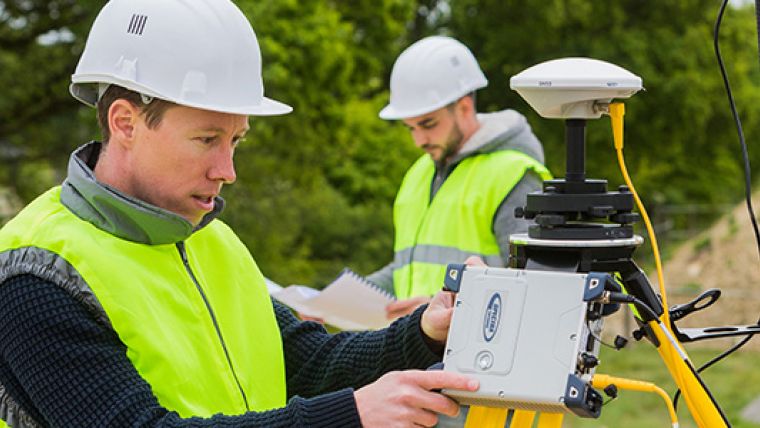 Spectra Precision Introduce SP90m GNSS Receiver